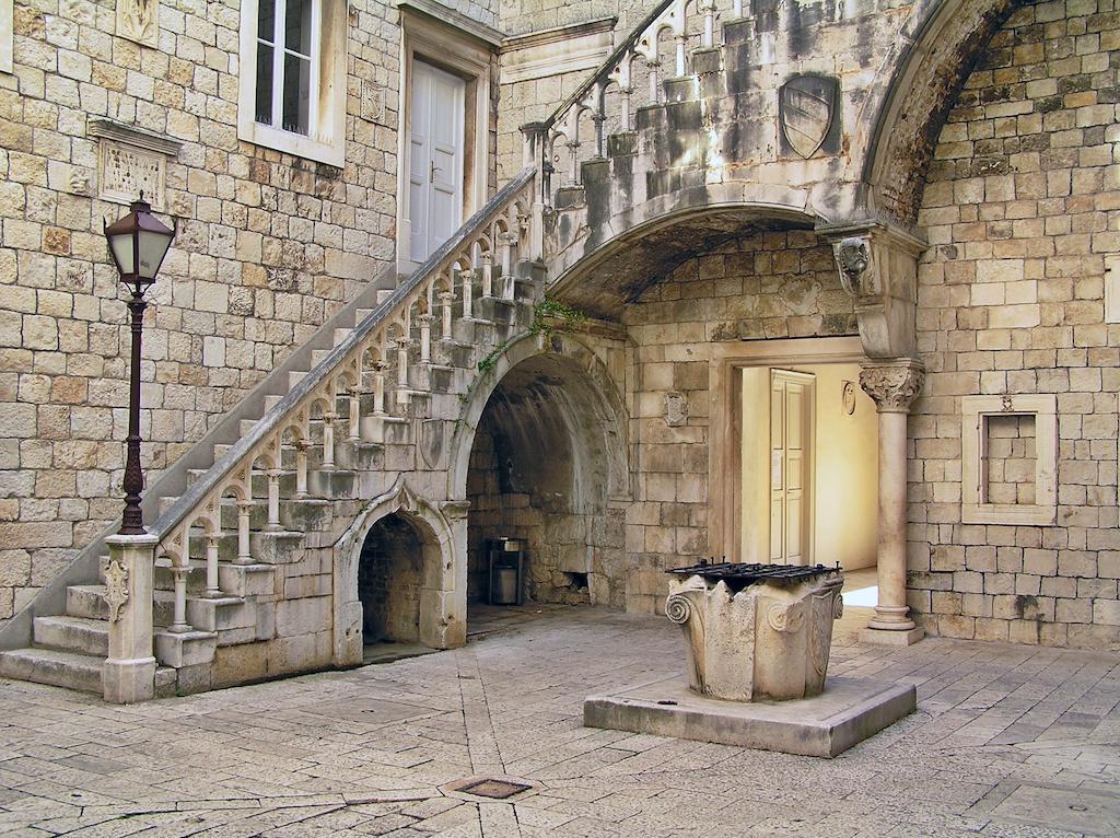 סגט ווראנייצה Villa Iris Apartments מראה חיצוני תמונה