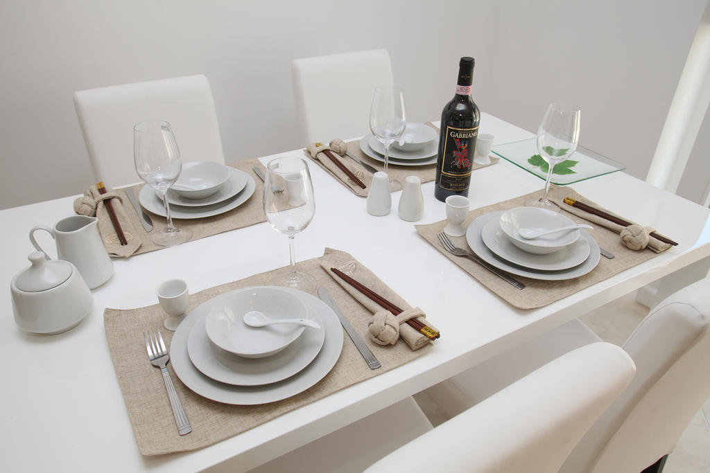 סגט ווראנייצה Villa Iris Apartments מראה חיצוני תמונה