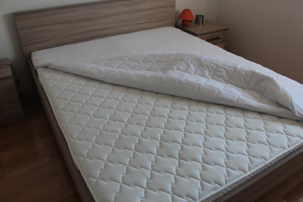 סגט ווראנייצה Villa Iris Apartments מראה חיצוני תמונה